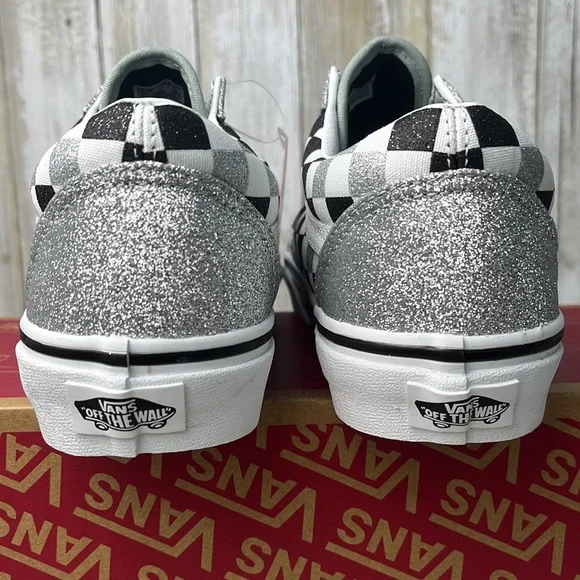 Vans Old Skool Glitter Sneaker - Picture 4 of 5